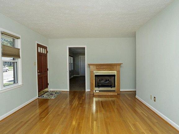 2nd image of 626 Anniston Dr