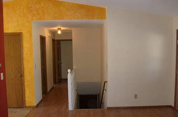 738 3rd St N — Photo 3