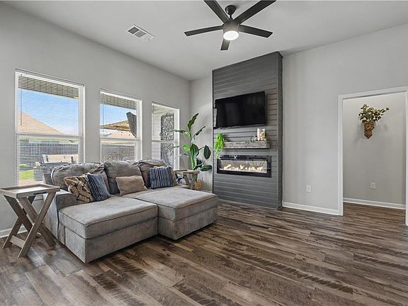 3rd image of 41659 Nakiah Dr
