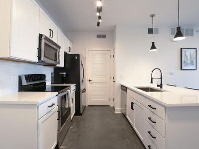 3016 Guadalupe St APT 209, Austin, TX, 78705