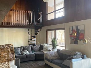 4 Woodhaven Dr, Johnston, RI 02919