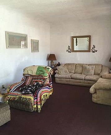 3rd image of 2123 Magoffin Ave