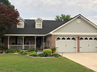 2822 Winthrop Dr SW, Decatur, AL 35603