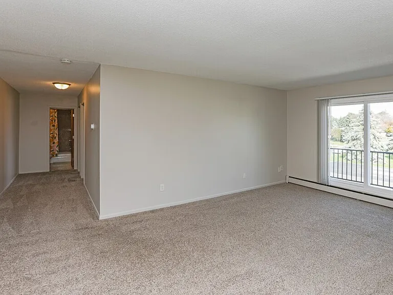 MV Apartments — Photo 39