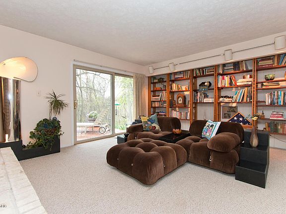 5th image of 55 Honey Creek Ave NE