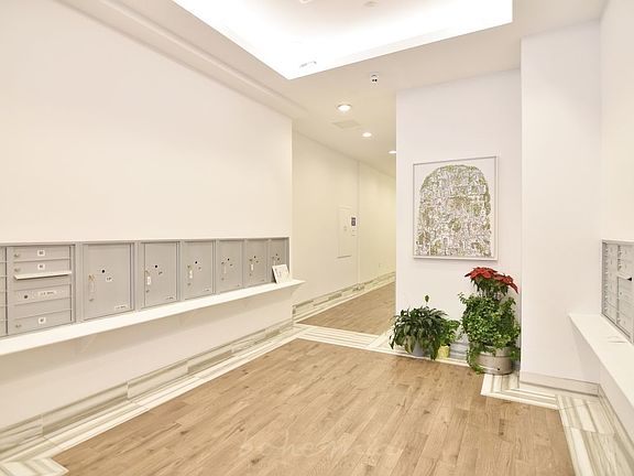 5th image of 275 W 140th St APT 6H