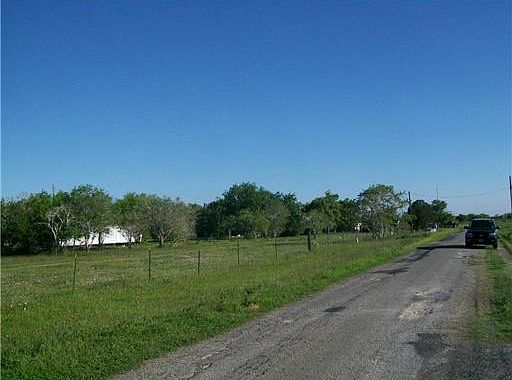 5th image of 10042 County Road 2375