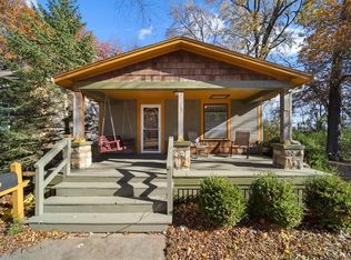 5607 Cody St, Shawnee, KS 66203