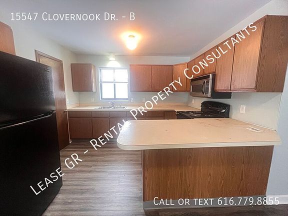 3rd image of 15547 Clovernook Dr APT B