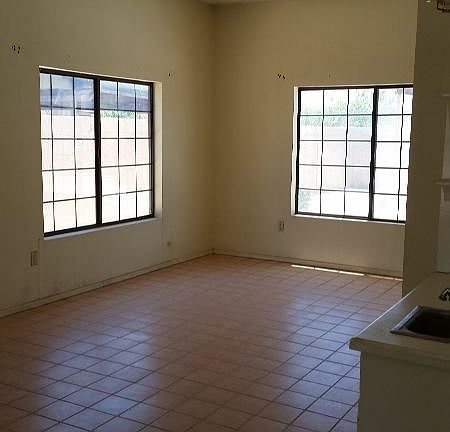 3rd image of 1077 E Bienestar Ln