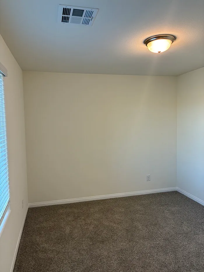 4 bed, 2.0 bath, 1645 sqft, $2,195 — Photo 2