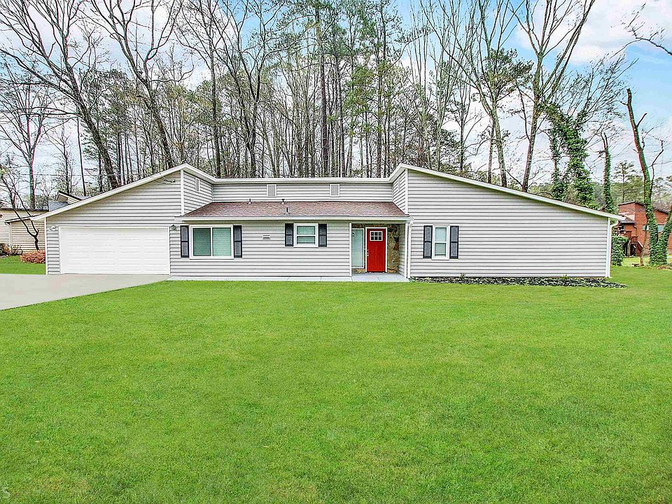 1st image of 2950 Christophers Ct