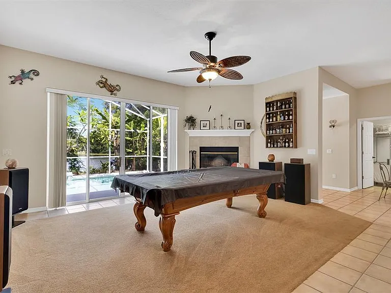 13903 Bluewater Cir — Photo 28