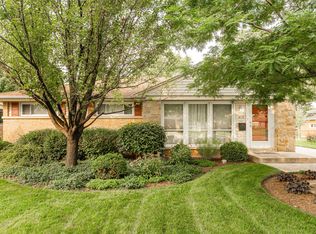 413 N Oak St, Elmhurst, IL