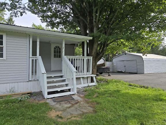 2nd image of 143 Moyer Rd
