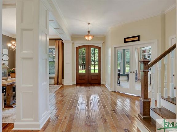 3rd image of 327 Polly Branch Dr