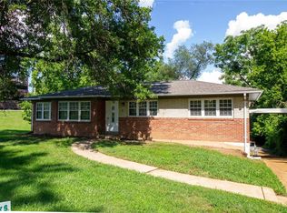 1 Sona Ln, Saint Louis, MO