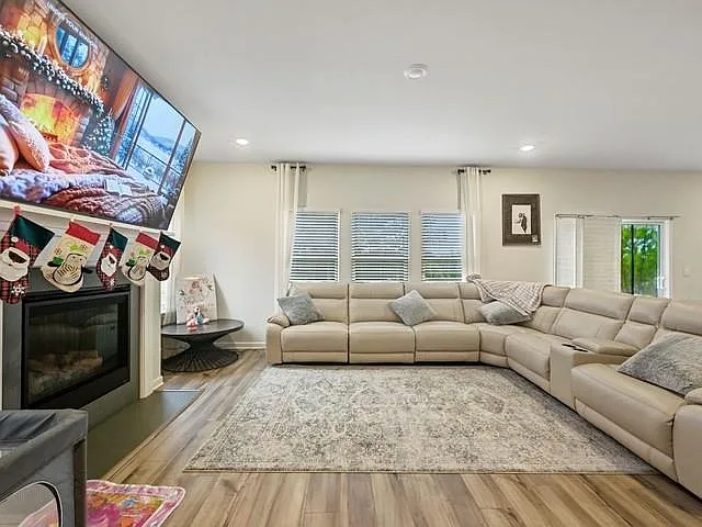 3971 Dean Grove Way — Photo 5