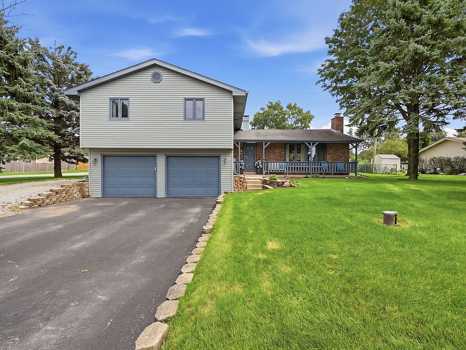 1st image of 16123 S Peerless Dr