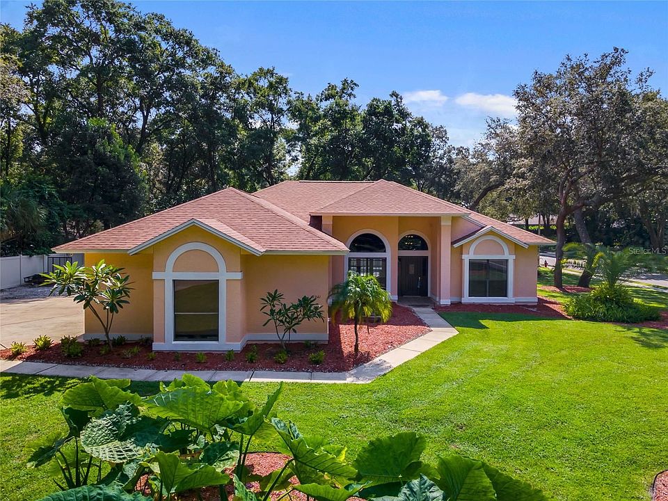 1st image of 1341 Deer Lake Cir