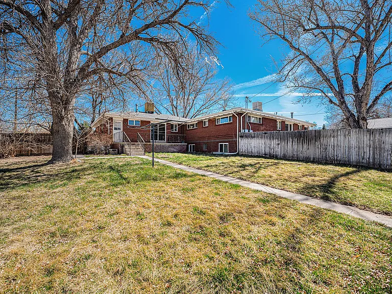 4395 Balsam St — Photo 14