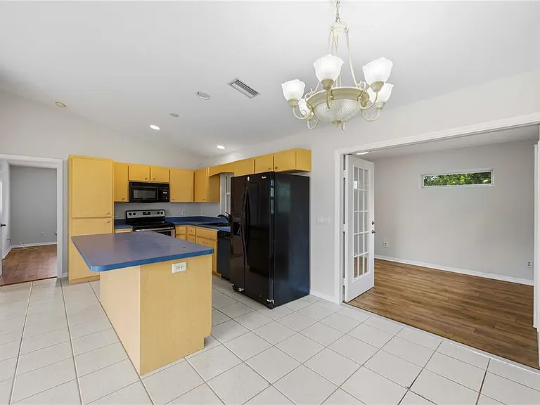 2260 Mistleto Ln — Photo 12