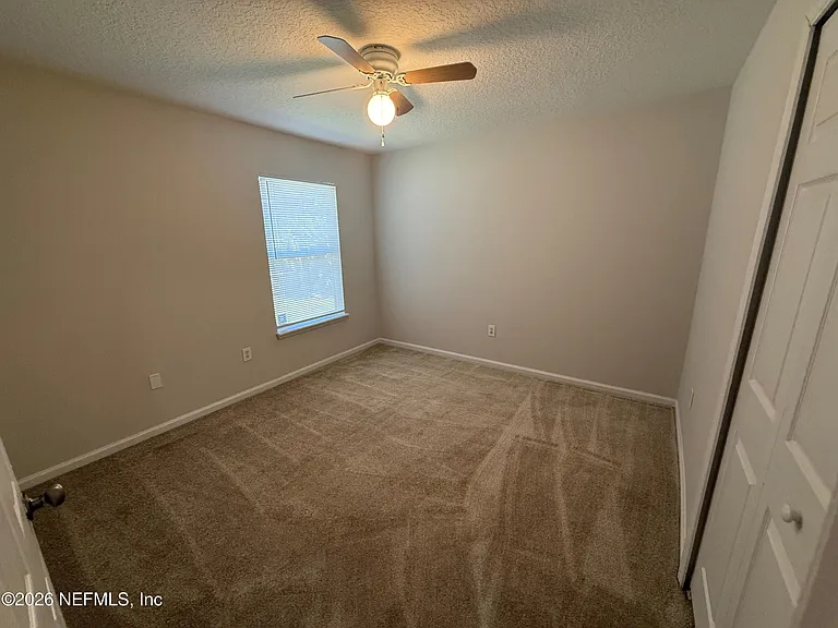 5550 Oak Crossing Dr — Photo 28
