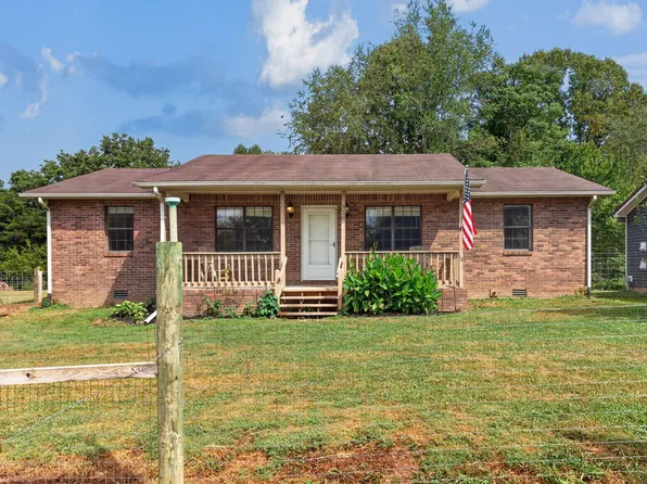330 Finley Rd, Crossville, TN 38571