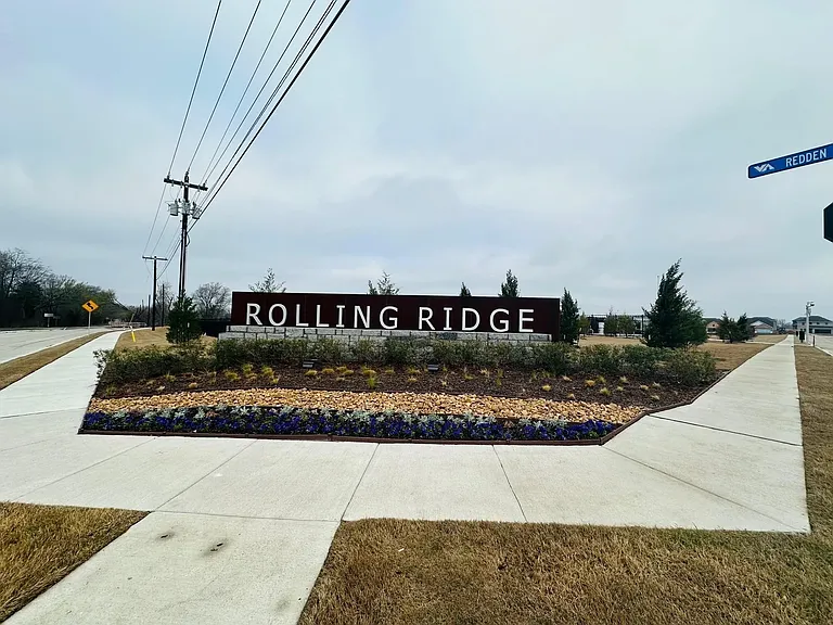 524 Hickory Ridge Dr — Photo 22