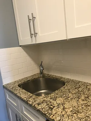 Rented by Sandra Ospina, Licensed Real Estate Broker | media 43