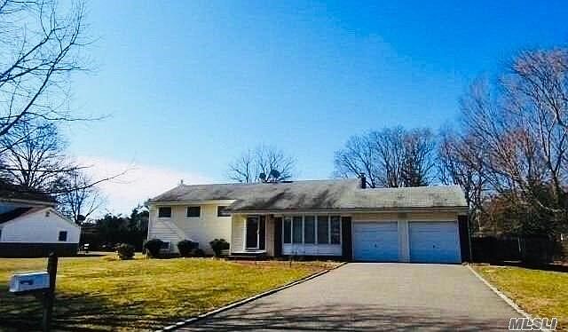 1st image of 7 Tollgate Dr