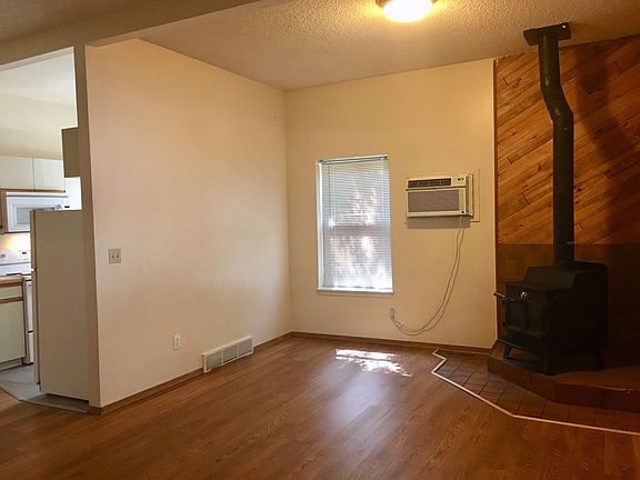 5th image of 1932 Canyon Blvd APT 1