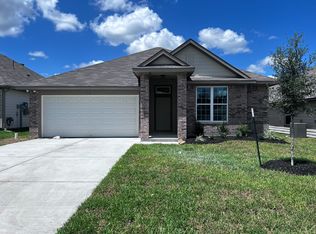 210 New Dawn Trl, Huntsville, TX 77320