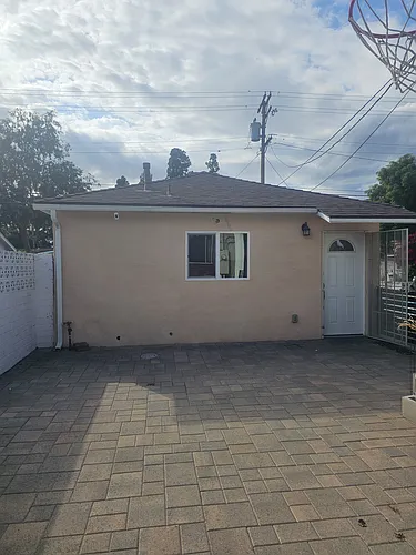 827 N Glendale Ave Photo 1