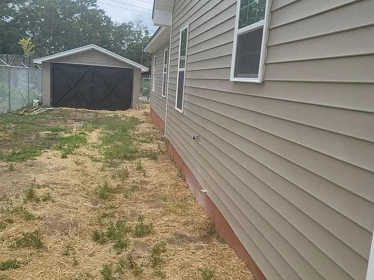 767 Maryland St — Photo 3