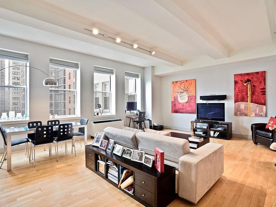 1st image of 80 Chambers St APT 9E