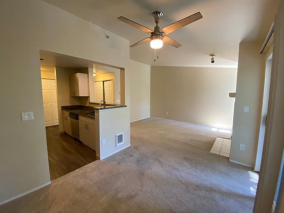 3rd image of 12229 NE 130th Way APT G302