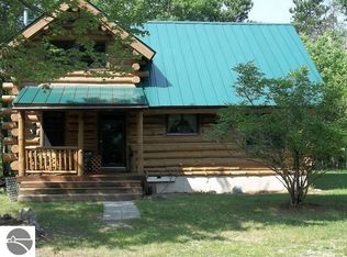 5264 N Crofton Rd SW, South Boardman, MI 49680