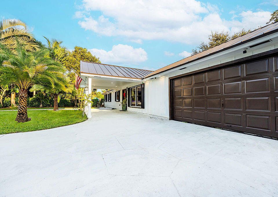 1st image of 2024 PALMETTO Road