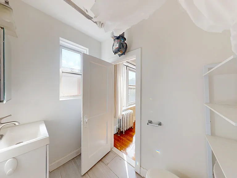 38 Hemenway St #33 — Photo 8