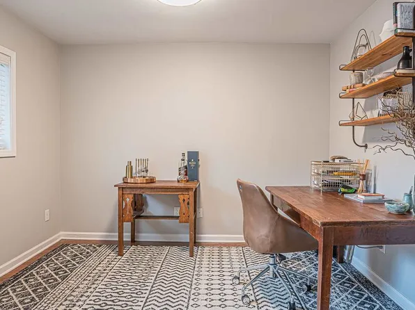1806 Birch Post Cv, Germantown, TN 38138