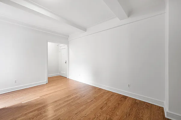 Rented by Cooper & Cooper Real Estate | media 3