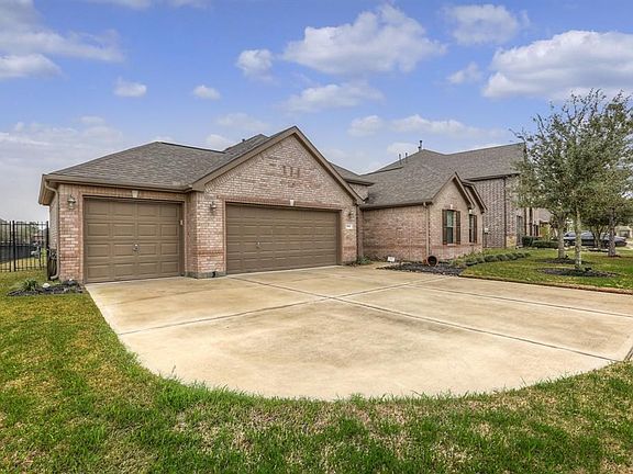 2nd image of 8406 Sedona Run Dr