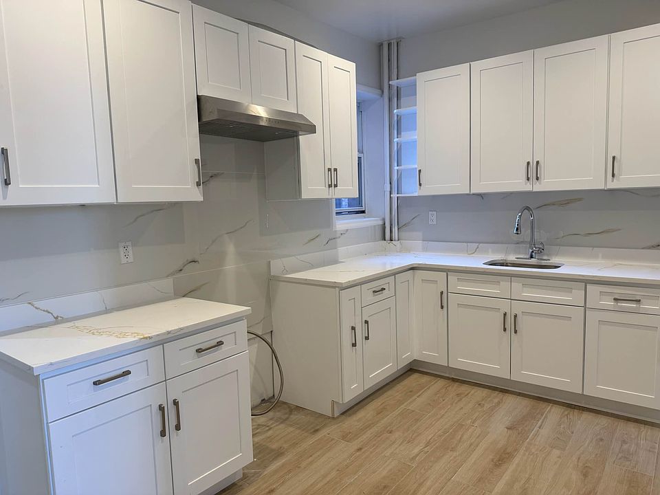 1st image of 34-13 11th St #1