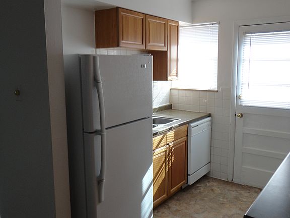 4th image of 10760 Tropic Dr