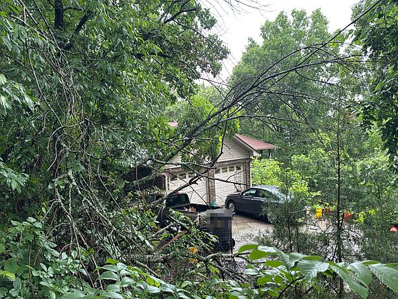 3rd image of 1538 Telephone Tower Rd