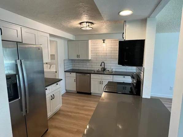 4071 NW Walnut Pl, Corvallis, OR 97330