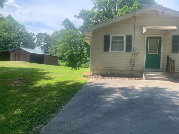 5404 Sycamore Rd, Sugar Hill, GA 30518