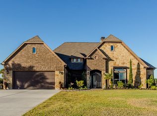 6801 Falcon Point, Dickinson, TX 77539