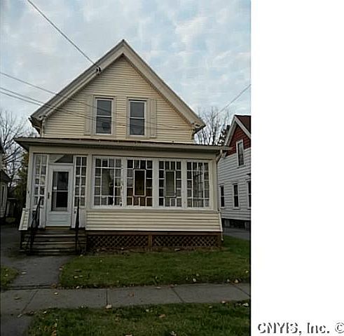 1st image of 141 Jasper St